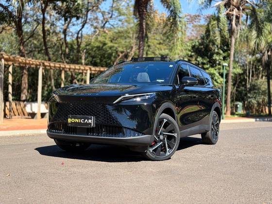 OMODA 7 1.5 TGDI PHEV PRESTIGE DHT OMODA 7 1.5 TGDI PHEV PRESTIGE DHT